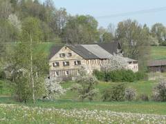 Schnes altes Sandstein-Bauernhaus in Voitsreuth.